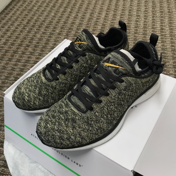APL Shoes - APL techloom phantom 3d mesh sneakers